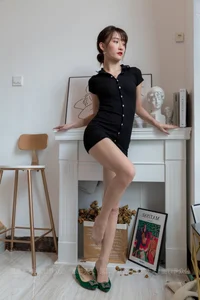 Silk Enthusiast 783: Qiuqiu in Ultra Short Hip-Hugging Skirt - image 54