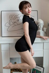 Silk Enthusiast 783: Qiuqiu in Ultra Short Hip-Hugging Skirt - image 43