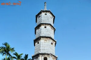 The Giant Stone Pens of Vietnam: A Symbolic Architectural Wonder - image 3