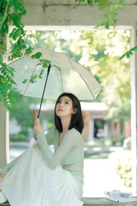 YiTuYu Art Language Vol.10421: Artistic Portrait Series with Model Jing Zhu - image 27