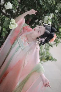 Elegant Portraiture: YiTuYu Art Language Vol.4556 Featuring Ting Ting - image 5
