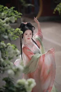 Elegant Portraiture: YiTuYu Art Language Vol.4556 Featuring Ting Ting - image 9