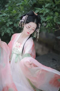 Elegant Portraiture: YiTuYu Art Language Vol.4556 Featuring Ting Ting - image 3