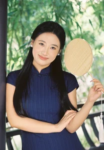 YiTuYu Art Language Vol.10149 Featuring Yi Ming: A Stunning 16-Page Visual Arts Collection - image 6
