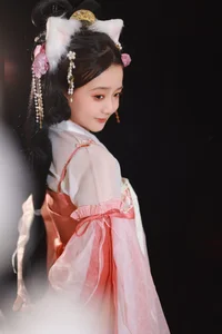 Artistic Portraiture of You Er Bai Bai in Art Language Vol.4448 Gallery - image 7