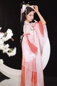 Artistic Portraiture of You Er Bai Bai in Art Language Vol.4448 Gallery - image 14