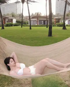 Flight Attendant Cao Thanh Thao: Alluring Beauty Explodes in Bikini Photoshoot and Enduring Appeal - image 3
