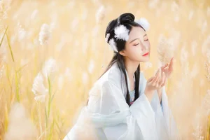 YiTuYu Art Language Vol.4221: Featuring the Elegant Qi Luo Sheng De Xiao Su Su - image 15
