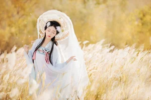 YiTuYu Art Language Vol.4221: Featuring the Elegant Qi Luo Sheng De Xiao Su Su - image 10