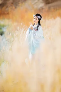 YiTuYu Art Language Vol.4221: Featuring the Elegant Qi Luo Sheng De Xiao Su Su - image 18