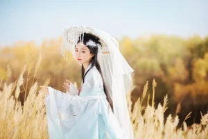 YiTuYu Art Language Vol.4221: Featuring the Elegant Qi Luo Sheng De Xiao Su Su - image 8