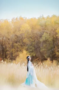 YiTuYu Art Language Vol.4221: Featuring the Elegant Qi Luo Sheng De Xiao Su Su - image 12