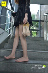 IESS SiXiangJia 032: Qi Qi in 'Nothing is Sexier Than Brown' Fashion Series - image 77