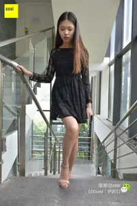 IESS SiXiangJia 032: Qi Qi in 'Nothing is Sexier Than Brown' Fashion Series - image 0
