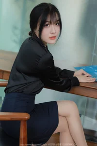 Wan Ping Black Shirt Series Page 2 - IESS Professional Portraits - image 3
