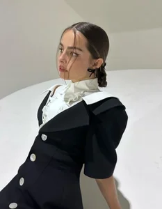 The Evolution of the World’s Highest-Earning Female TikToker: Style, Success, and Modern Influence - image 3