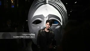 Ren Jialun Showcases Timeless Style at Milan Fashion Week ETRO Show - image 4