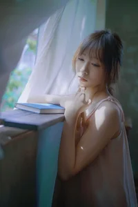 Aesthetic Sunset Portraits: Kan Bu Qing Xiao Gui in YiTuYu Art Language Vol.9137 – Capturing the Magic of Golden Hour Photography - image 36