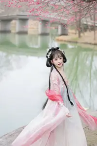 YiTuYu Vol.8759: Jiao Yi Zhi Sui Sui's Grace Amidst Blooming Plum Blossoms - image 17