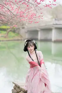 YiTuYu Vol.8759: Jiao Yi Zhi Sui Sui's Grace Amidst Blooming Plum Blossoms - image 1