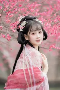 YiTuYu Vol.8759: Jiao Yi Zhi Sui Sui's Grace Amidst Blooming Plum Blossoms - image 18