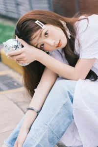 YiTuYu Art Language Vol.7005: Elegant Portrait Series Featuring Gao Leng Xiao Bie Tu - image 0