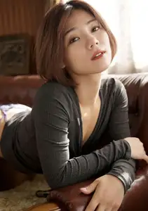 Okawa Narumi: Discover Her Captivating Charm in Photo Book Chapter 1 - An Enchanting Glimpse! - image 1