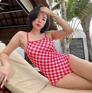 Hottest Summer Bikini Trends Among Top Vietnamese Celebrities - image 9