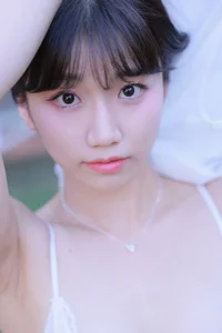 Cozy Aesthetic: Sweetbox Yui’s Teddy Bear Editorial – A Dreamy Visual Journey - image 10