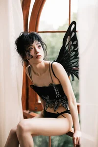 Artistic Portraiture: YiTuYu Art Language Vol.6746 Featuring Xiao Song Ma Nai - image 7