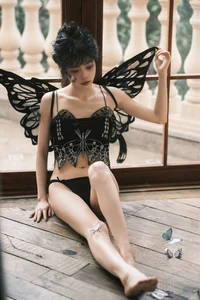 Artistic Portraiture: YiTuYu Art Language Vol.6746 Featuring Xiao Song Ma Nai - image 1