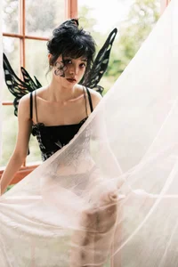 Artistic Portraiture: YiTuYu Art Language Vol.6746 Featuring Xiao Song Ma Nai - image 4