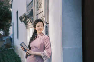 Timeless Elegance of Xiao Ye Ye Lou Xin Yue Moon in YiTuYu Vol.8849 - image 19