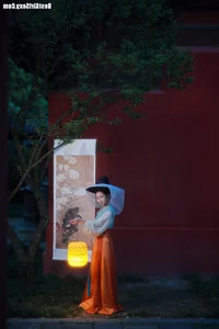 YiTuYu Art Language Vol.4042 Tang Yuan: A Masterpiece of Aesthetic Portraiture - image 4