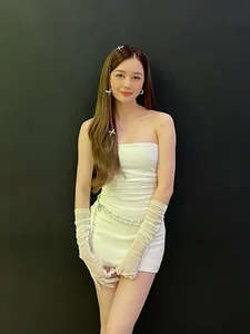 The Stunning Style Evolution of Thieu Bao Trang: Embracing Confidence and Glamour After a Major Life Chapter - image 0