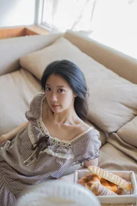 Artistic Expression in YiTuYu Art Language Vol.5212 Showcasing Model Si Mao Shao Nu - image 6