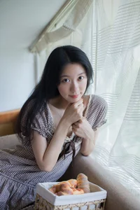 Artistic Expression in YiTuYu Art Language Vol.5212 Showcasing Model Si Mao Shao Nu - image 1