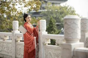 YiTuYu Art Language Vol.6844: Elegant Visual Story Featuring Model Yun Zhi - image 0