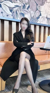 Timeless Elegance and Modern Curves: A Deep Dive into Contemporary Chinese Beauty and Fashion Photography - image 19