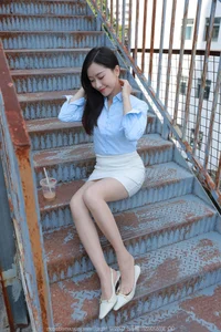 Exquisite Fashion Series Featuring Xiao Jie in IESS SXJ No.1914 - image 36