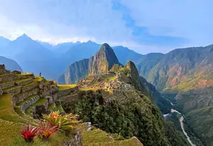 Discover Machu Picchu: Ancient Inca Wonder Amidst Majestic Peruvian Landscapes - image 0