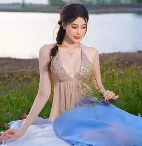 Exploring the Radiant Beauty of Saigon Hot Girl Hong Vy: A Pageant-Ready Look and Modern Style - image 2