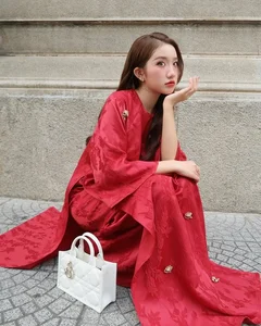 Elegant Red Ao Dai: Vietnamese Fashion Trends for the Lunar New Year Celebrations - image 1