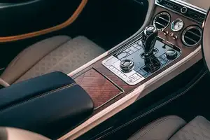 Bentley Continental GT: Ultra-Luxury Masterpiece Inspired by Immortal Artists, Captivating Every Gaze. - image 14