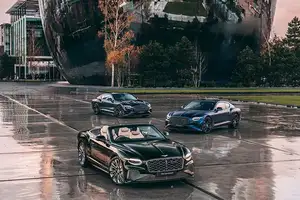 Bentley Continental GT: Ultra-Luxury Masterpiece Inspired by Immortal Artists, Captivating Every Gaze. - image 17