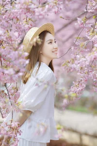 YiTuYu Art Language Vol.4455: Qi Qi Si Shi Jiu Portrait Photography Gallery - image 6