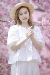 YiTuYu Art Language Vol.4455: Qi Qi Si Shi Jiu Portrait Photography Gallery - image 12