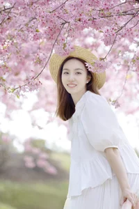 YiTuYu Art Language Vol.4455: Qi Qi Si Shi Jiu Portrait Photography Gallery - image 5