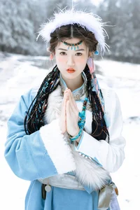 Elegant Portraiture Featuring Yu Han in Art Language Vol.6485 Gallery - image 5
