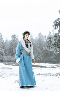 Elegant Portraiture Featuring Yu Han in Art Language Vol.6485 Gallery - image 17